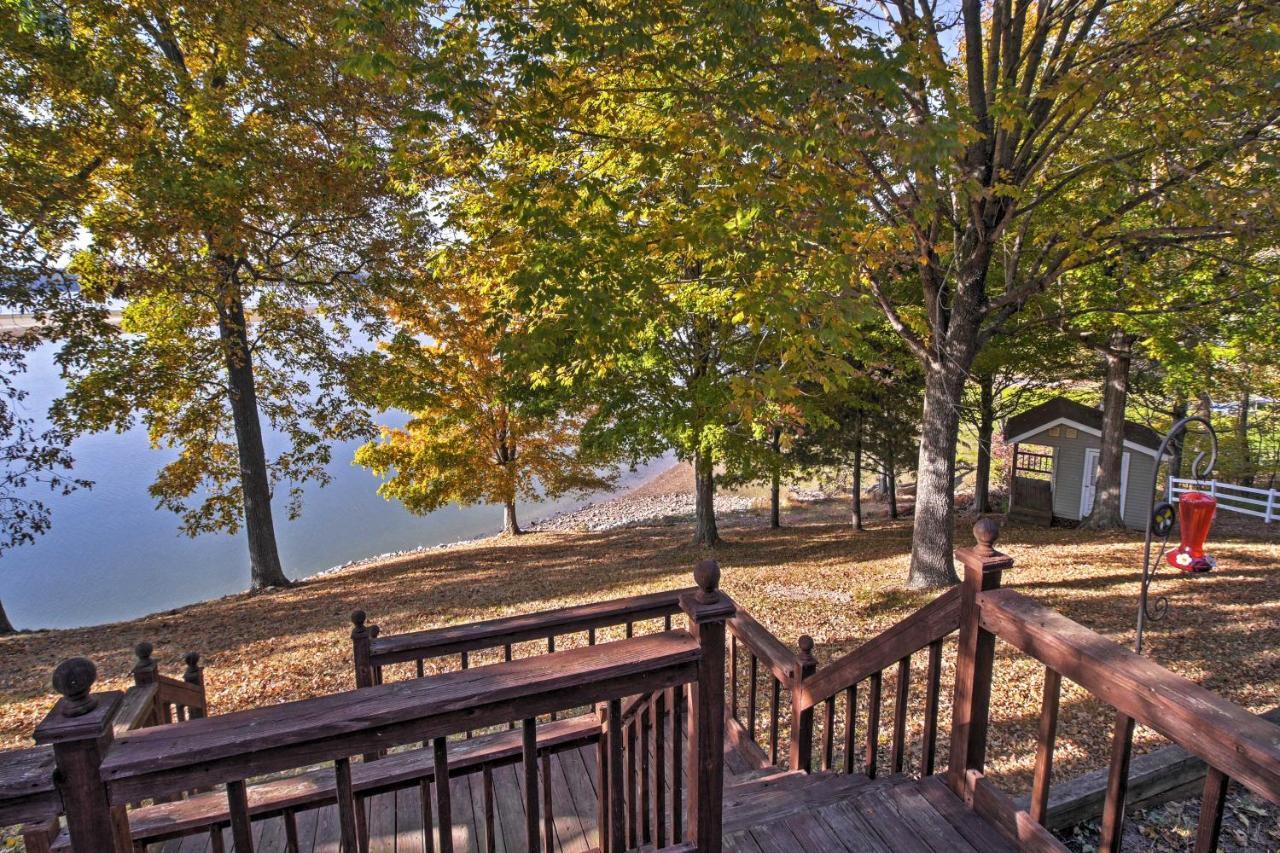 Captivating Cadiz Hideaway With Deck On Lake Barkley Luaran gambar