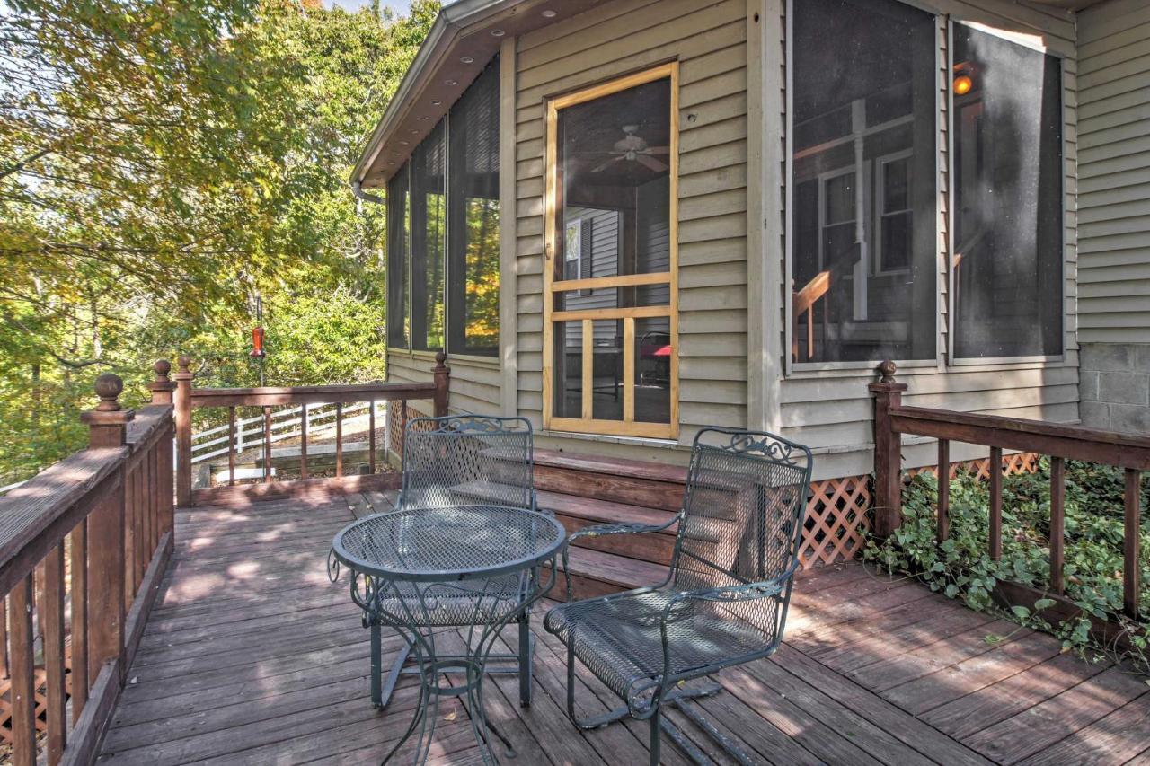 Captivating Cadiz Hideaway With Deck On Lake Barkley Luaran gambar